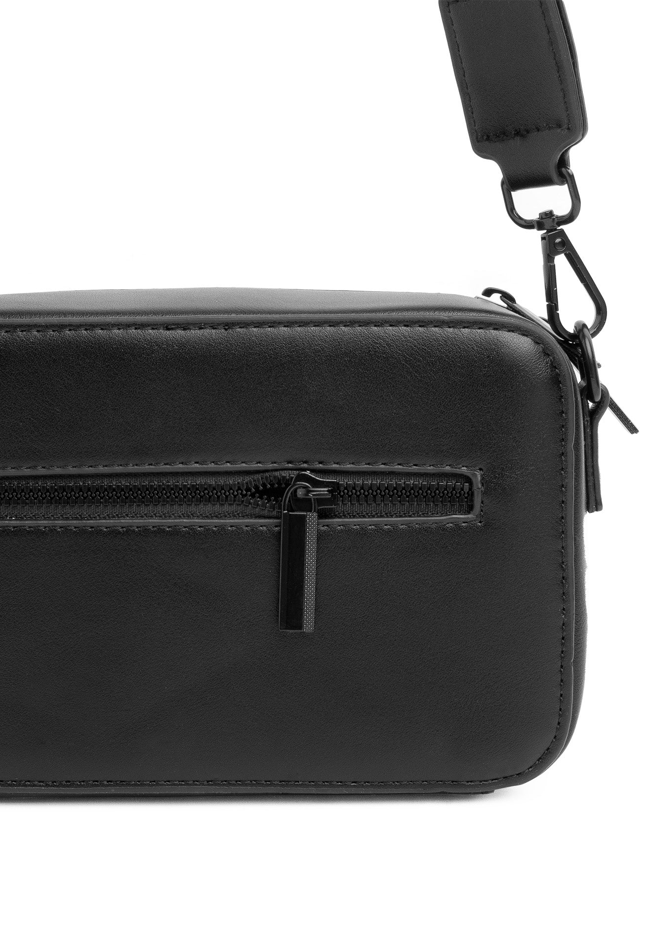DRUM | ULTRAMAN Embross Chest/ Sling Bag - Black
