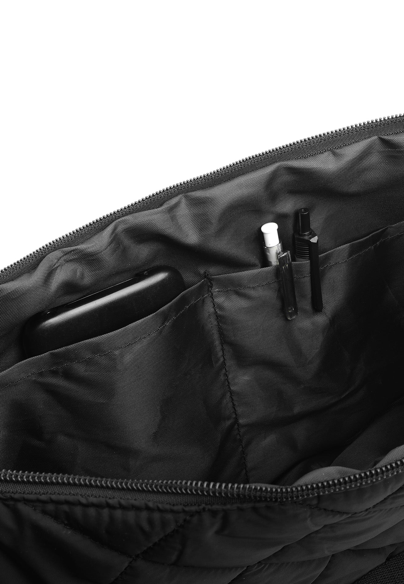 DRUM Puff Checked Shoulder Bag - Black
