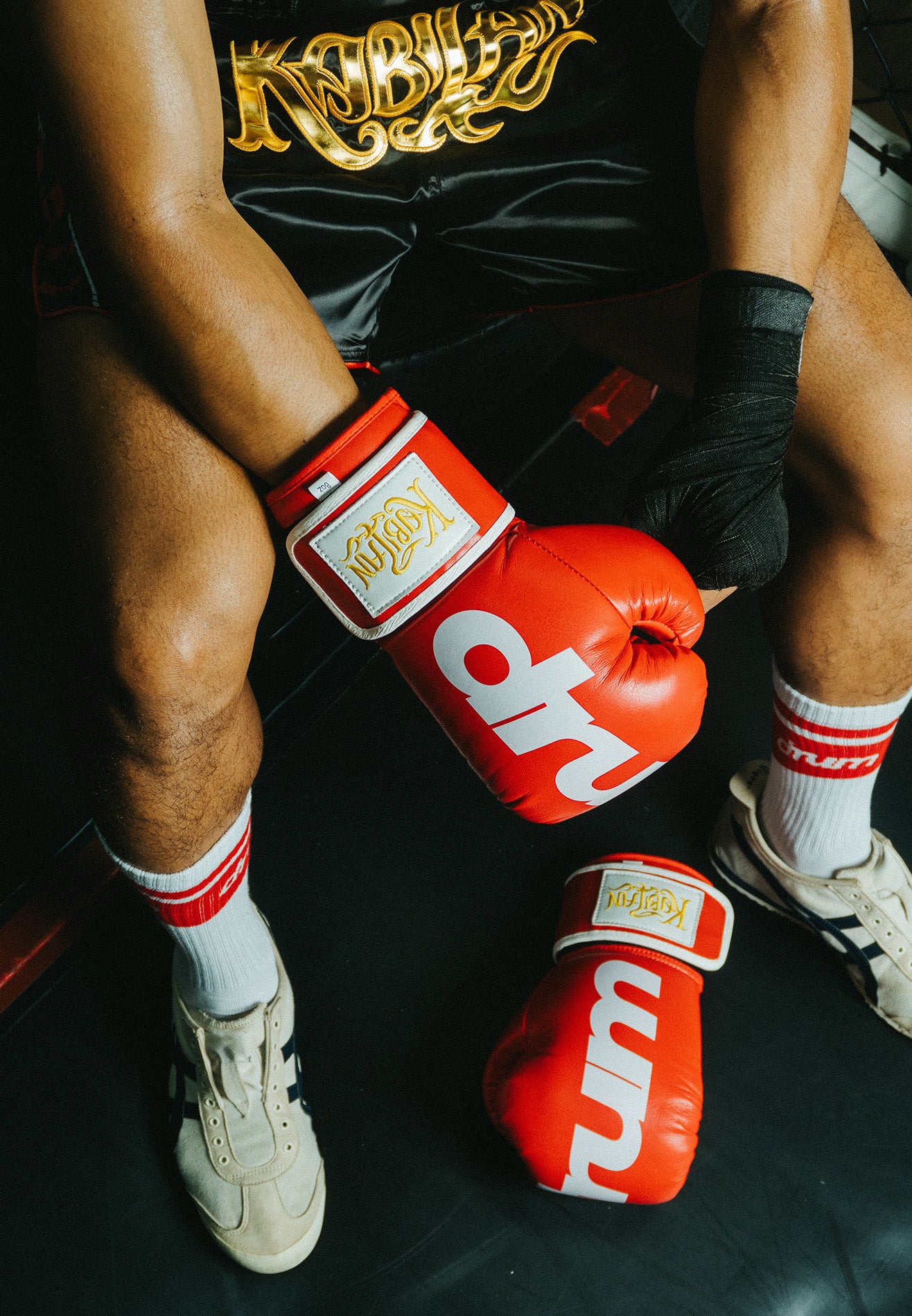 Drum X Kabilan Muay Thai Boxing Glove - Red