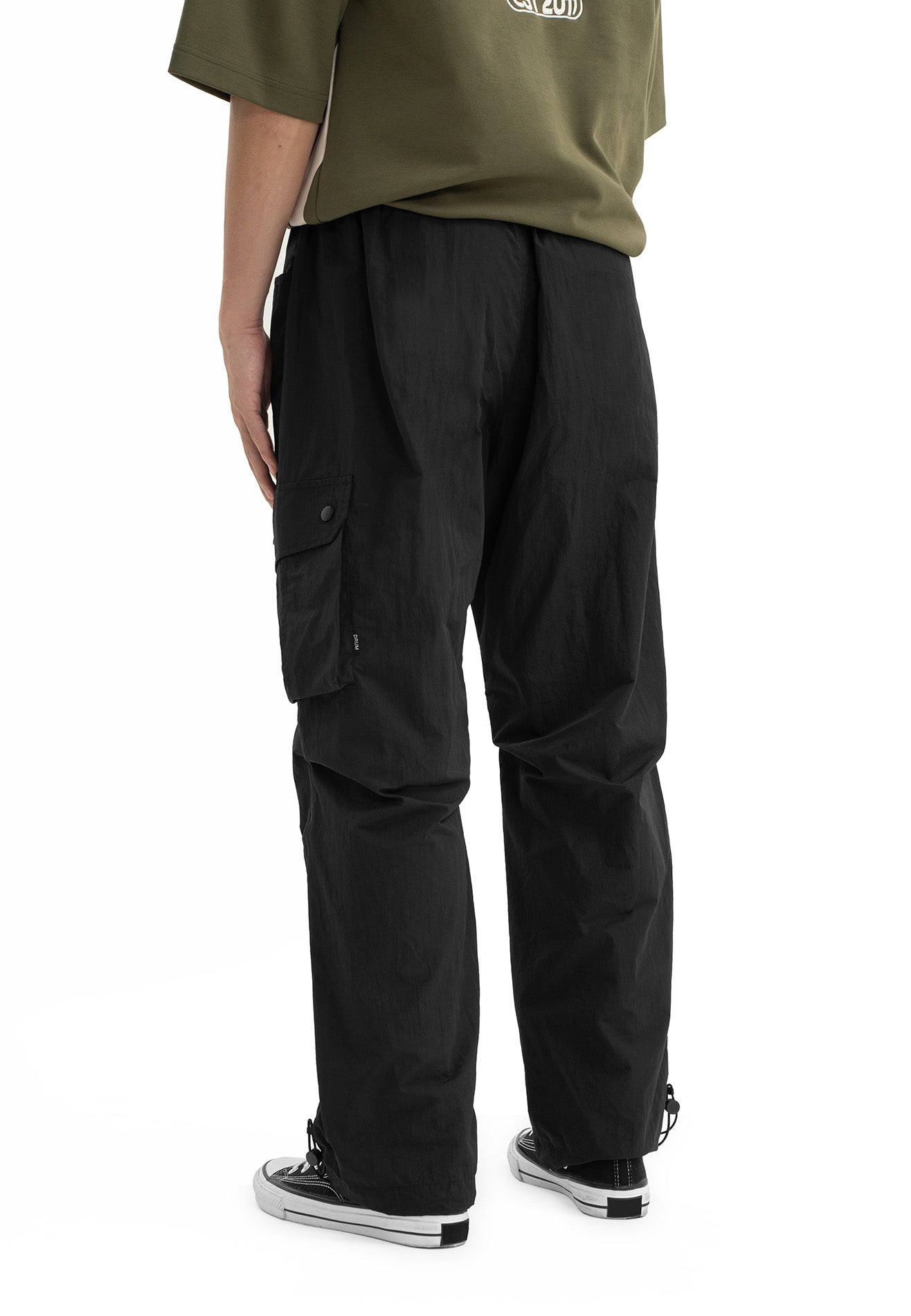 DRUM SELECT Parachute Cargo Pants- Black