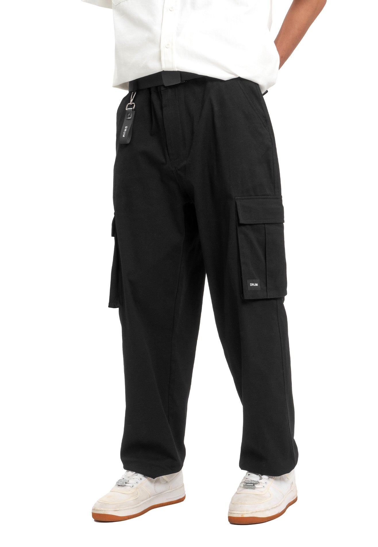 SELECT 2 Pockets Detailed Straight Cut Cargo- Black
