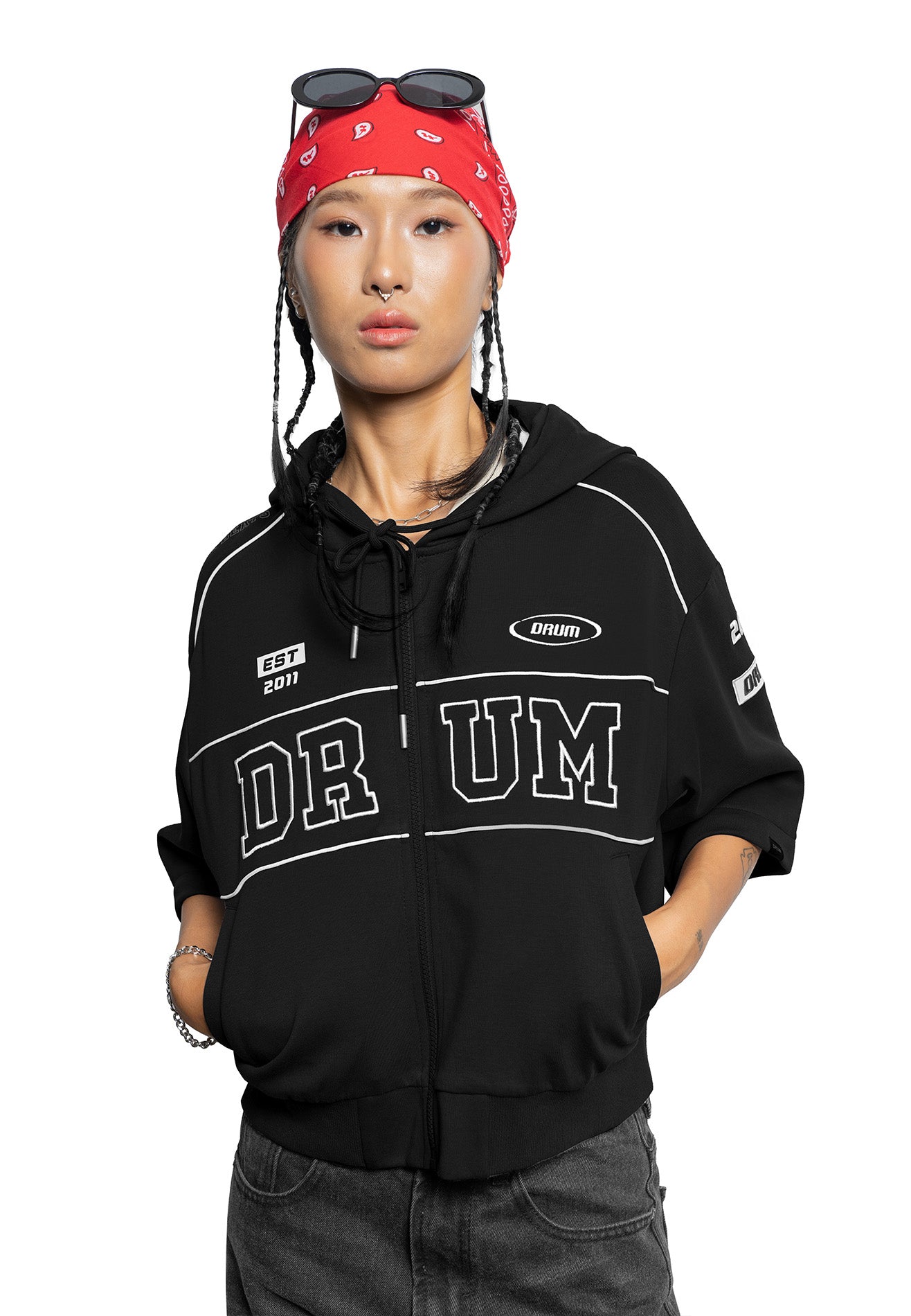 SELECT Women Racing Collection Detachable Sleeve Hoodie - Black
