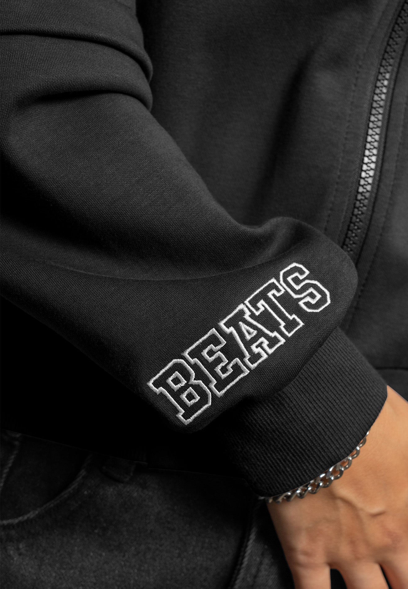 SELECT Women Racing Collection Detachable Sleeve Hoodie - Black