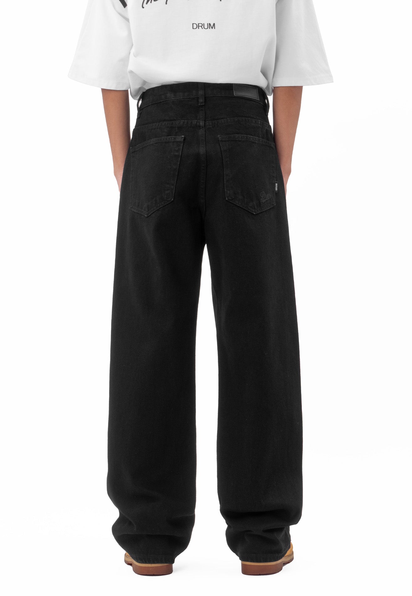 DRUM S. Classic Washed Baggy Jeans- Black