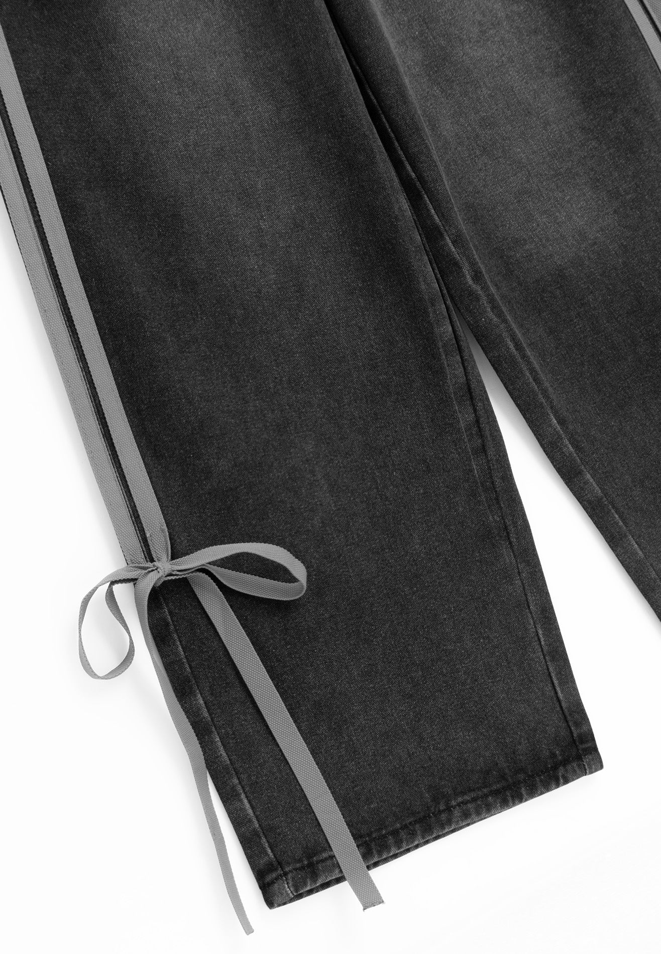 DRUM S. Women Twill Tape Ribbon Baggy Jeans-Dark Grey