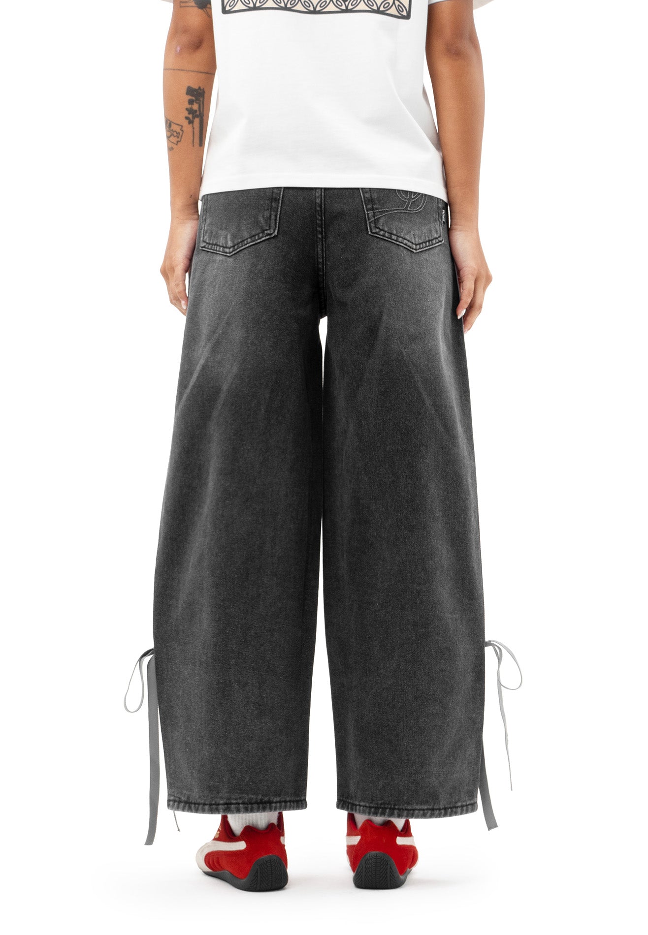 DRUM S. Women Twill Tape Ribbon Baggy Jeans-Dark Grey