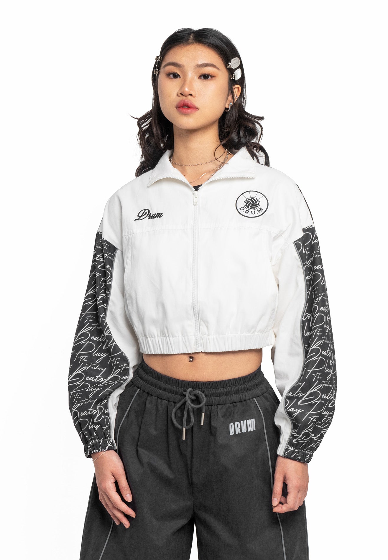Select Women Lightweight Reflective Print Crop Jacket- White