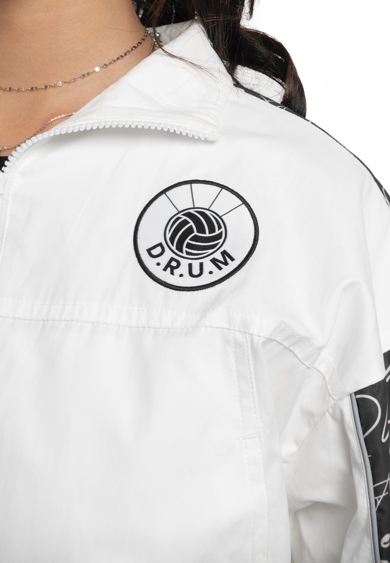 Select Women Lightweight Reflective Print Crop Jacket- White