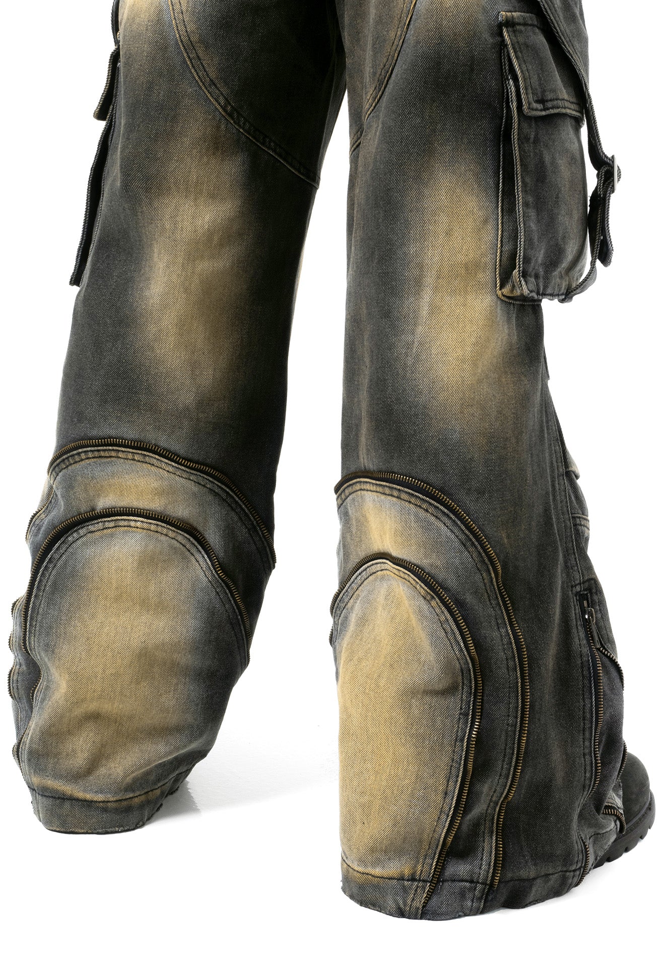 DRUM Zip Details Super Baggy Cargo Jeans- Black