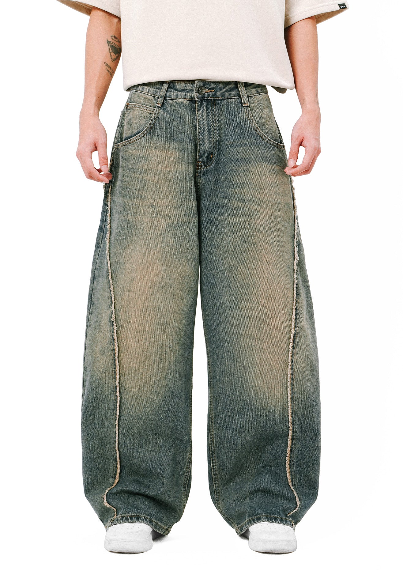 DRUM SELECT Frayed Hem Baggy Jeans- Blue