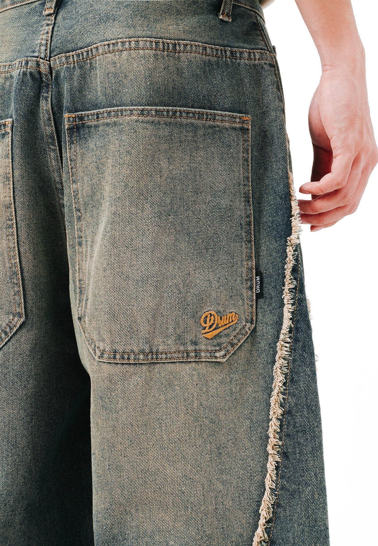 DRUM SELECT Frayed Hem Baggy Jeans- Blue