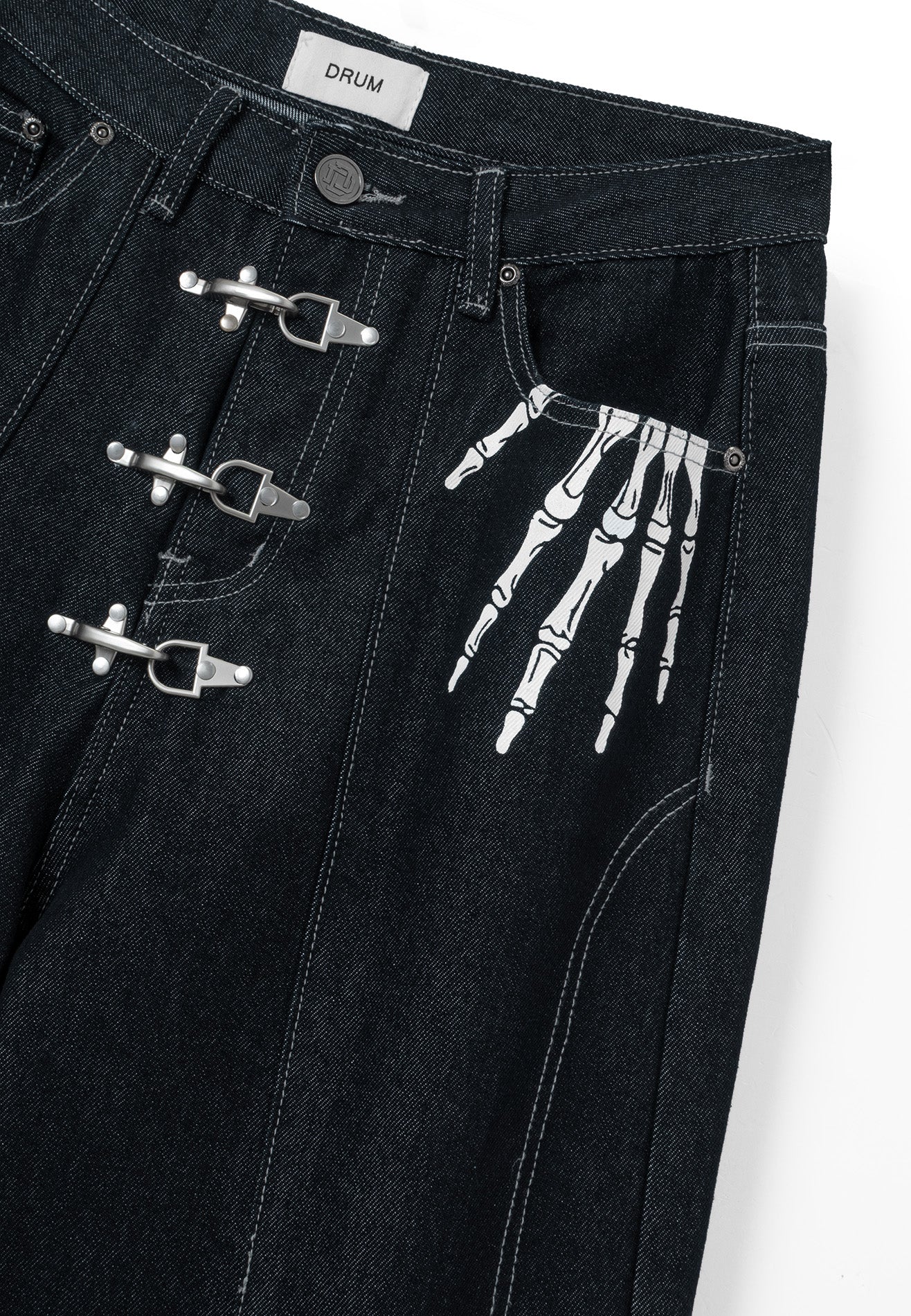 DRUM S. Denim Syndicate Clasp Buckle Bone Baggy Jeans- Navy