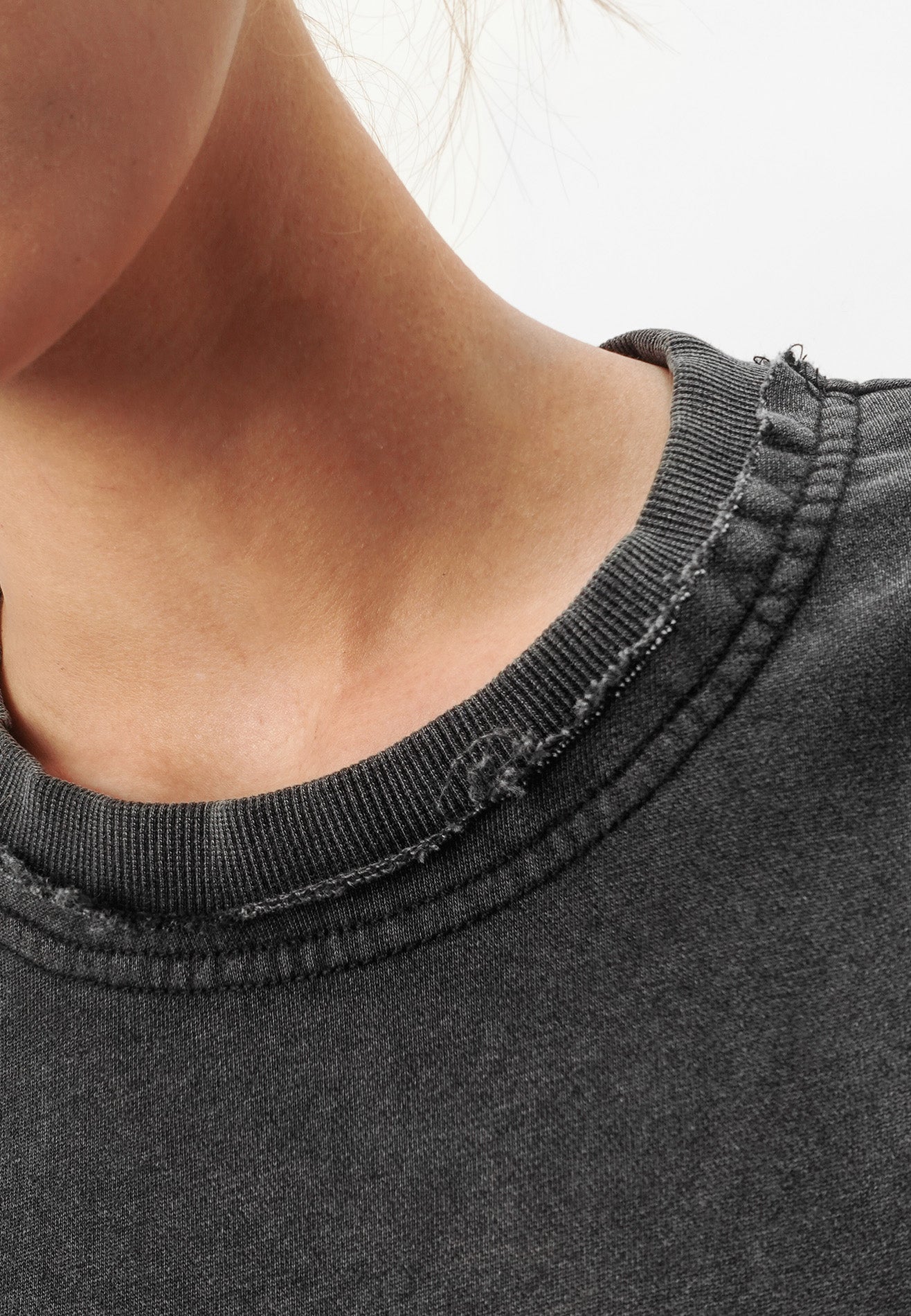 DRUM Select Reflective Tape Embroidery Jumper- Black