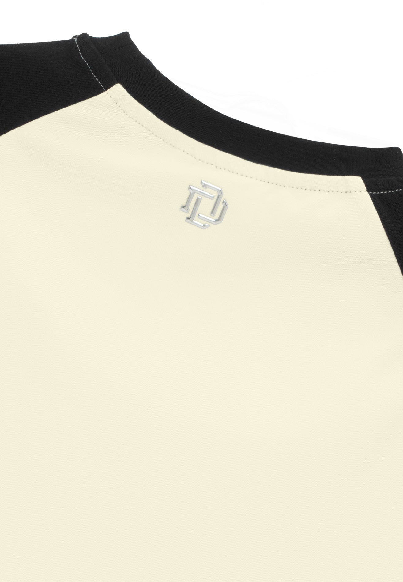 DRUM E. Women Silver Rubber Print Logo Raglan Crop Top- Beige