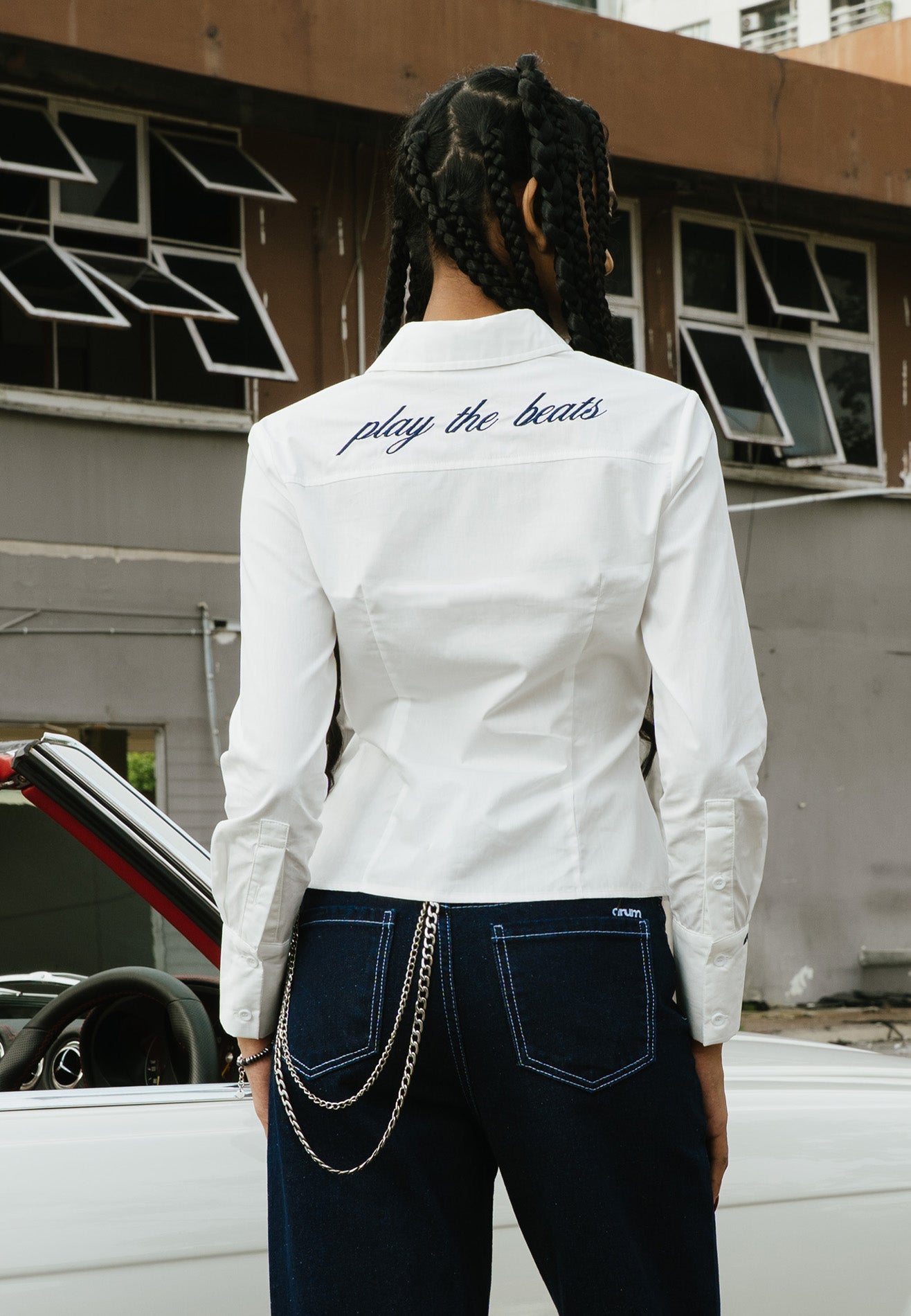 DRUM S. Women Slogan Embroidery Long Sleeve Shirt- White