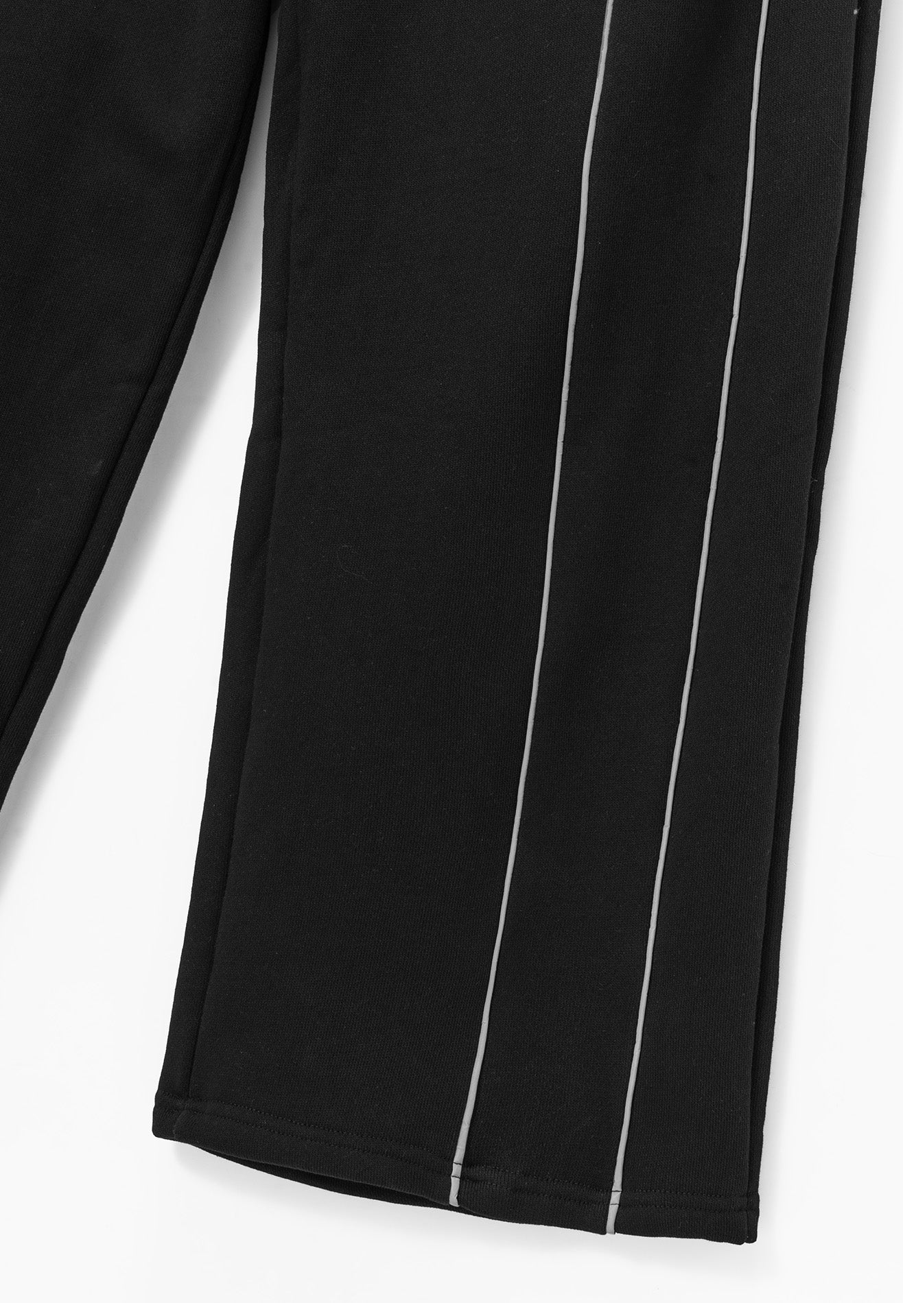 DRUM S. Pipping details Sweatpants- Black