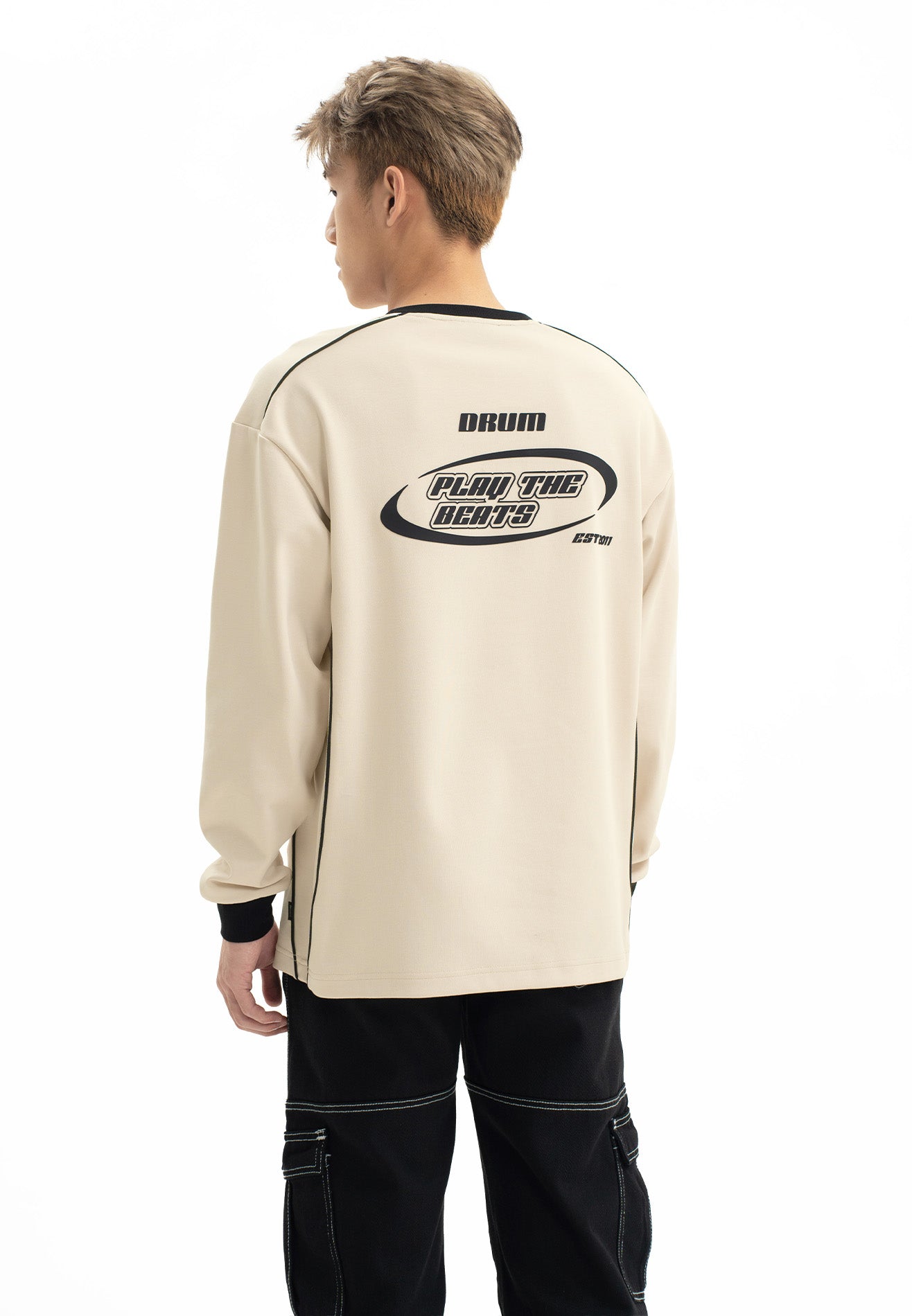 DRUM Select Graphic Long Tee- Light Khaki