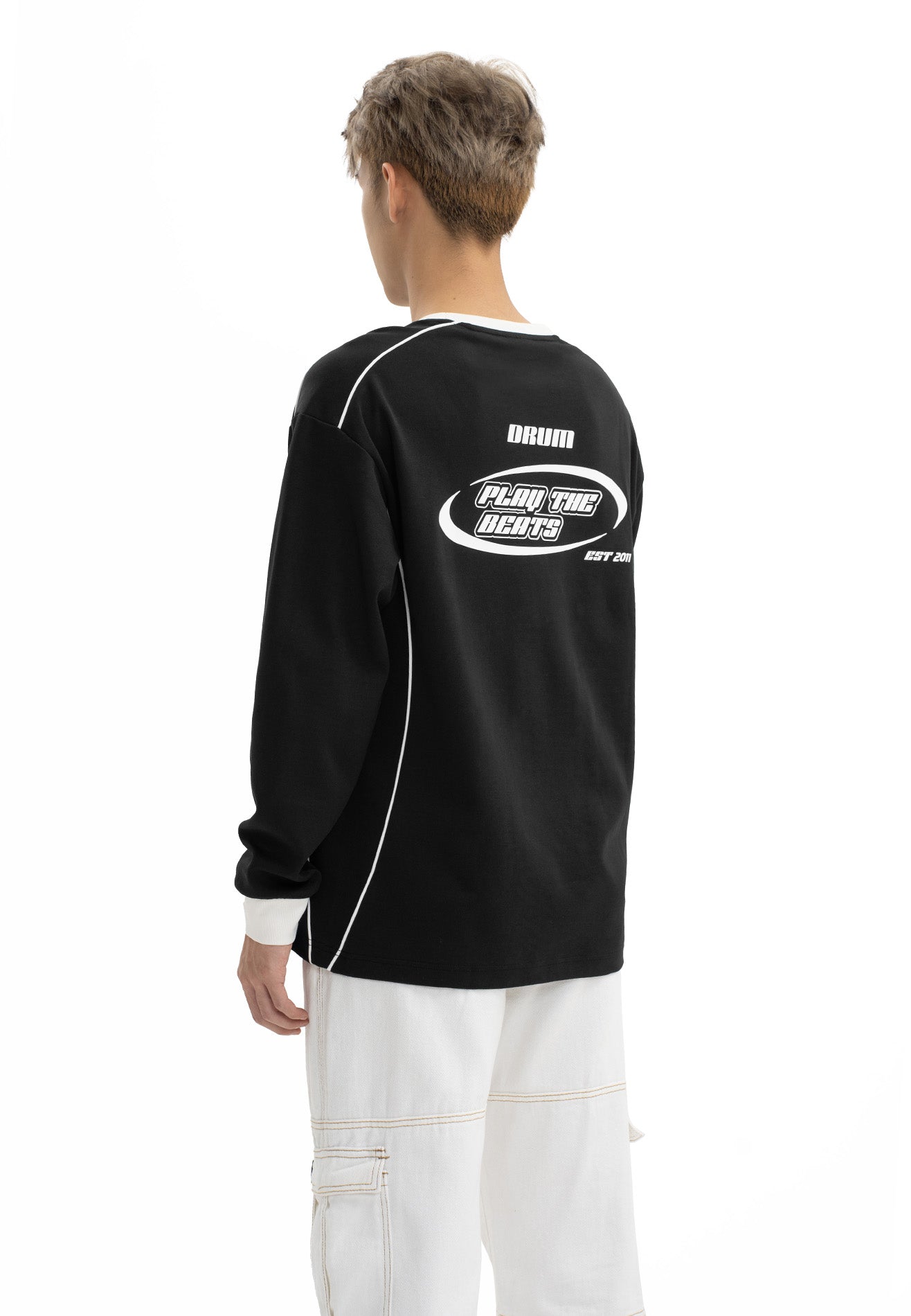 DRUM Select Graphic Long Tee- Black