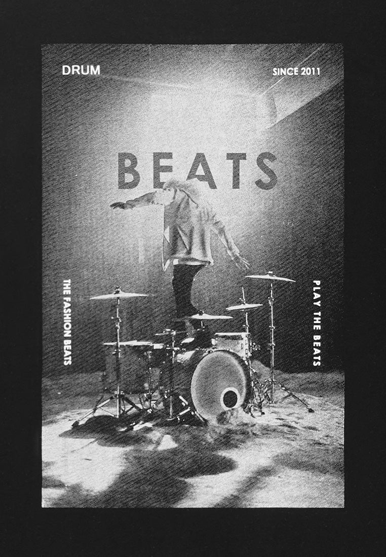 DRUM SELECT Graphic Print Oversized Tee- Black