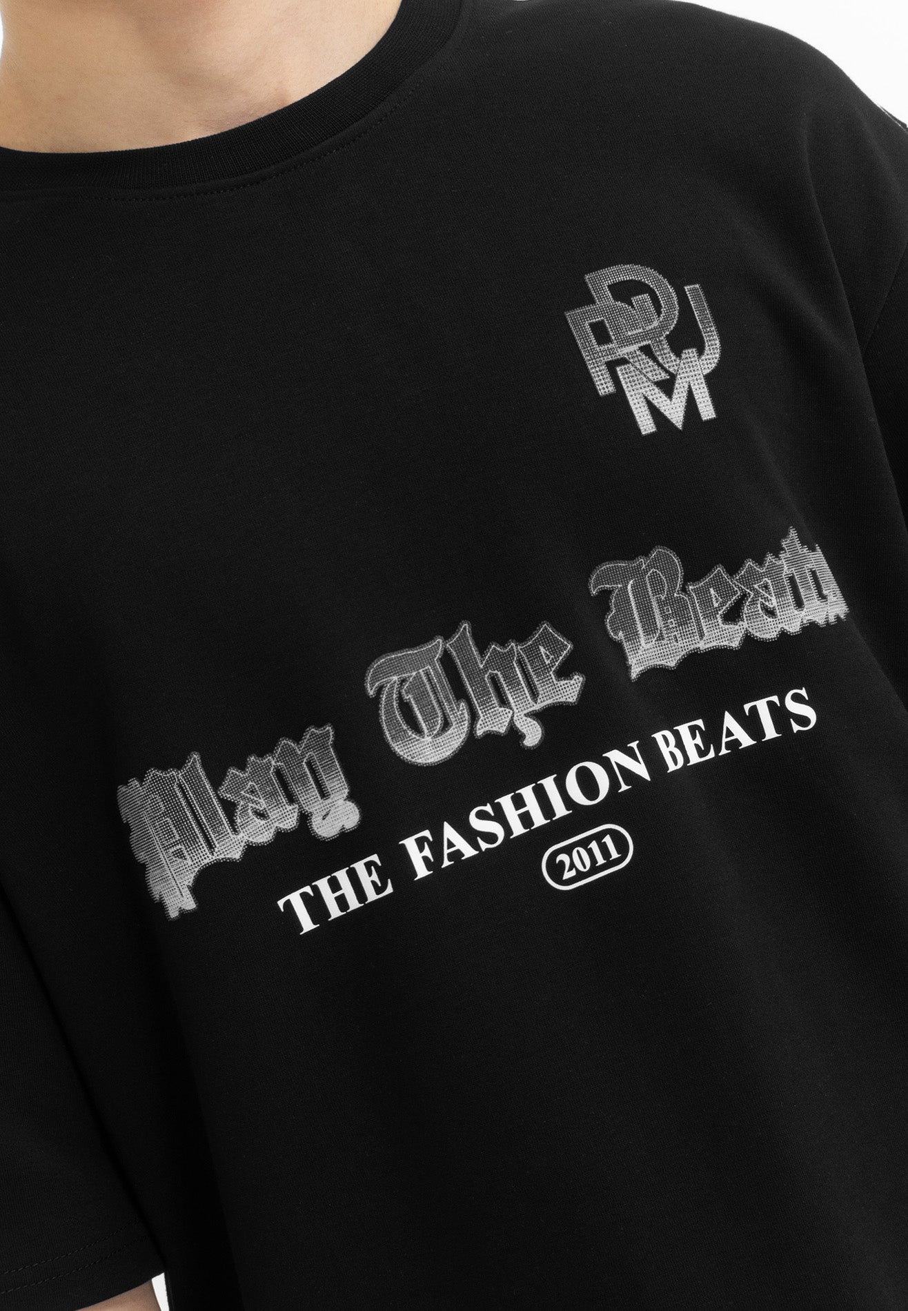 DRUM Select Slogan Oversized Tee- Black