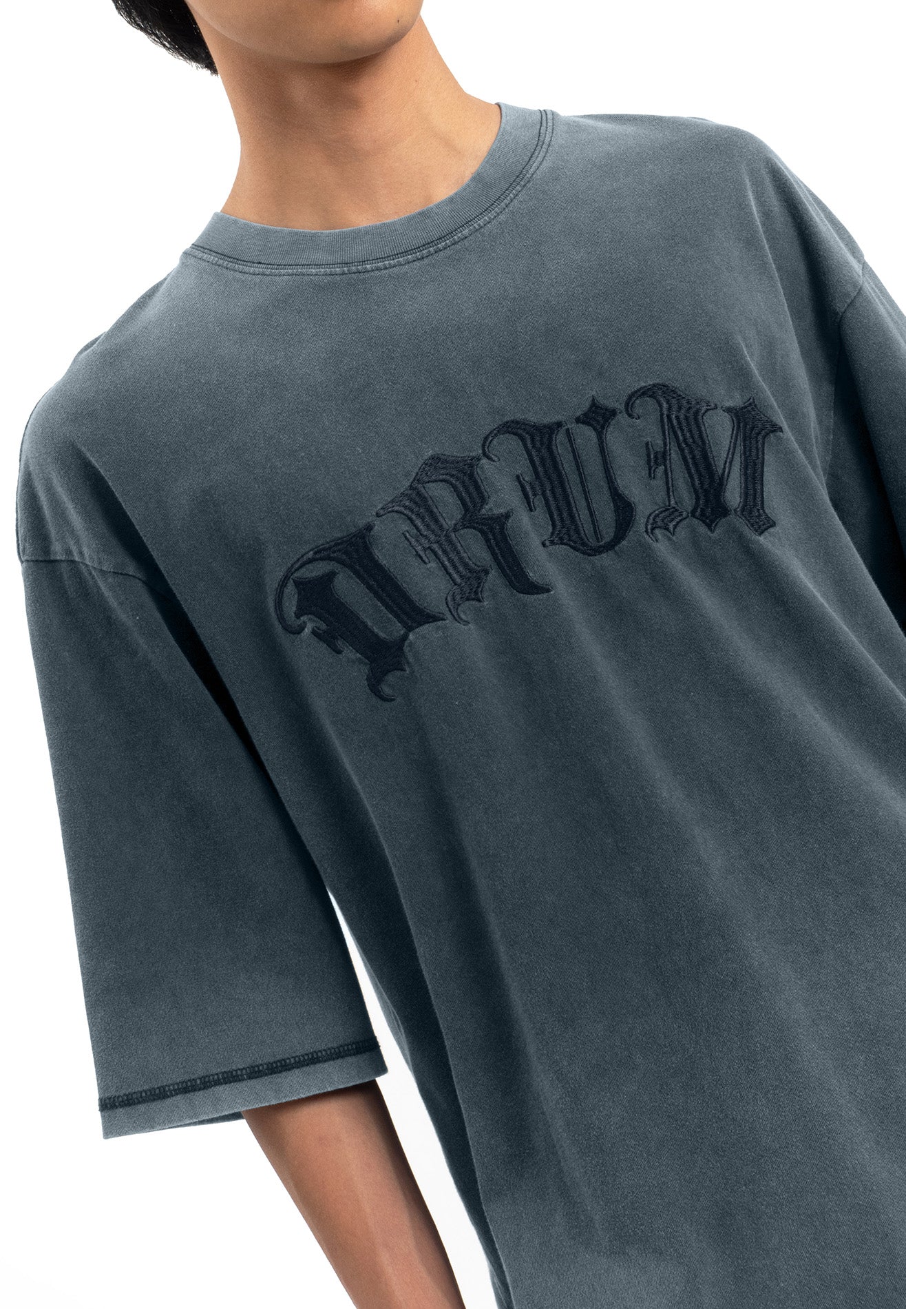 Select Jawi Inspired Slogan Oversized Tee- Dark Blue