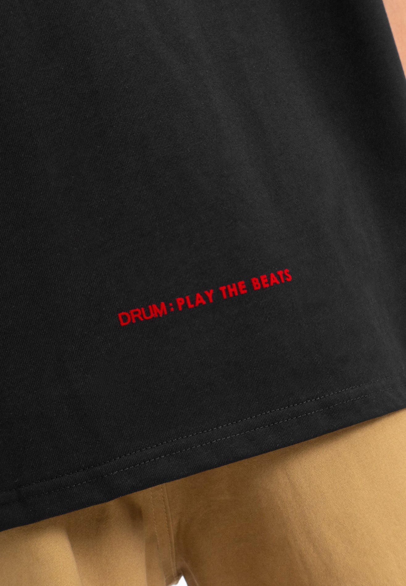 Select Gradient Flocking Oversized Tee- Black