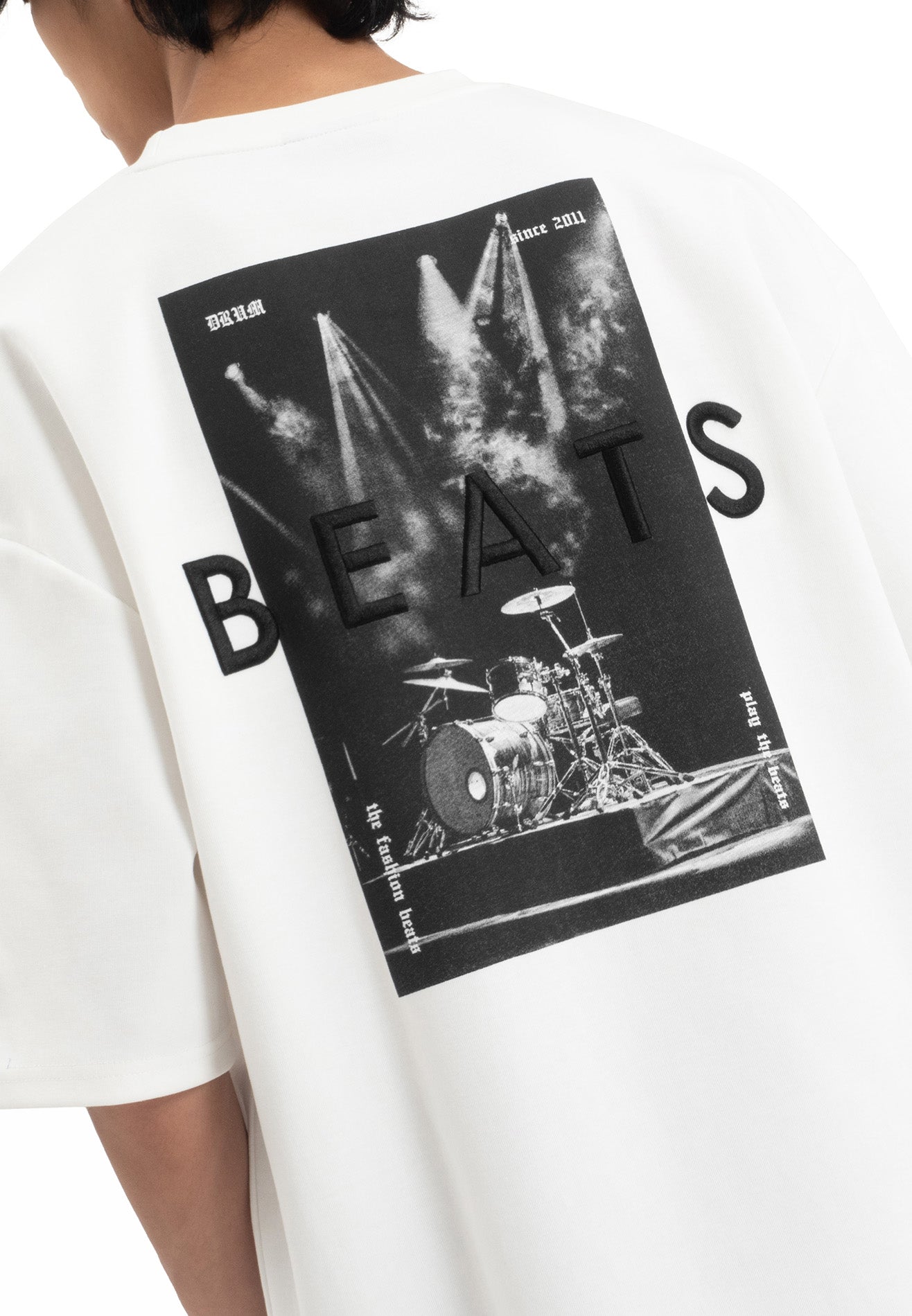 Select Beats Embroidery Oversized Tee- White
