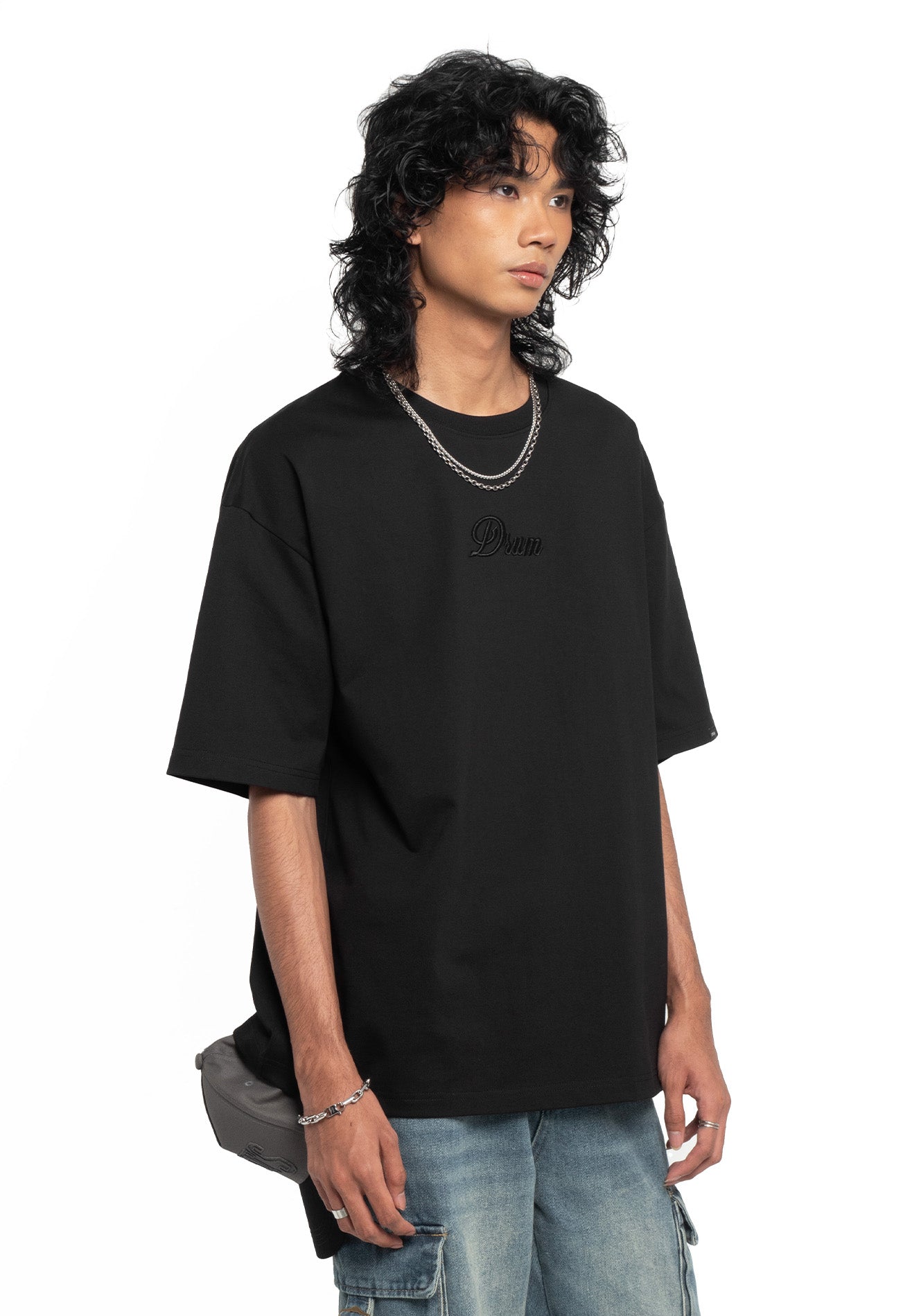 Select 3D Embroidery Oversized Tee- Black