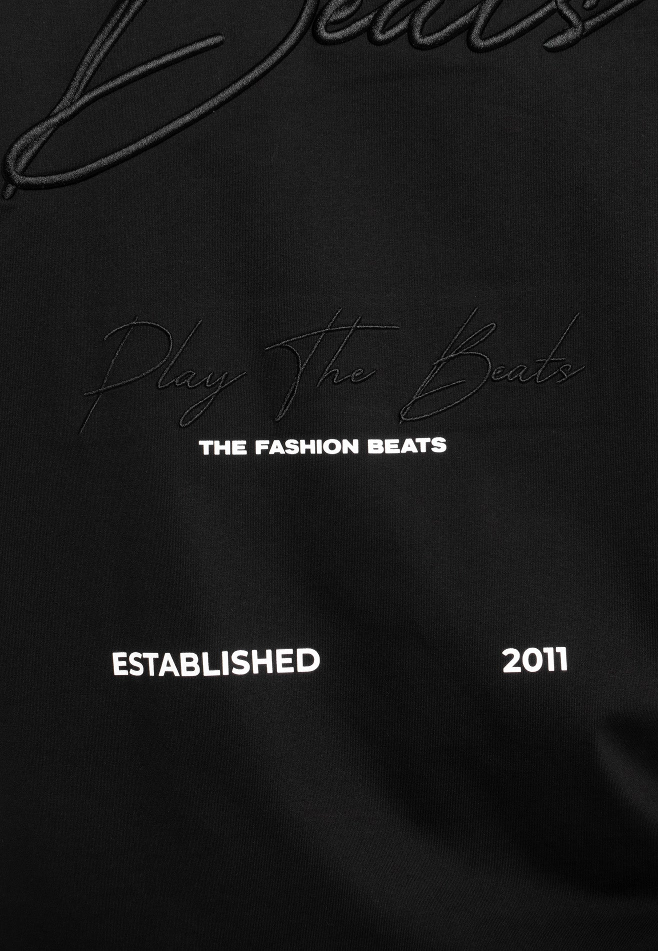 Select 3D Embroidery Oversized Tee- Black