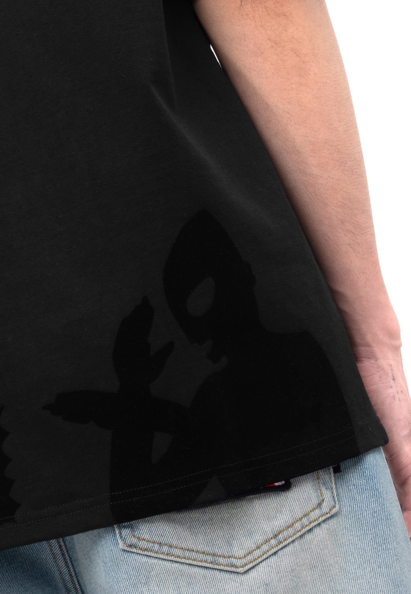 DRUM | ULTRAMAN Flocking Details Oversized Tee- Black