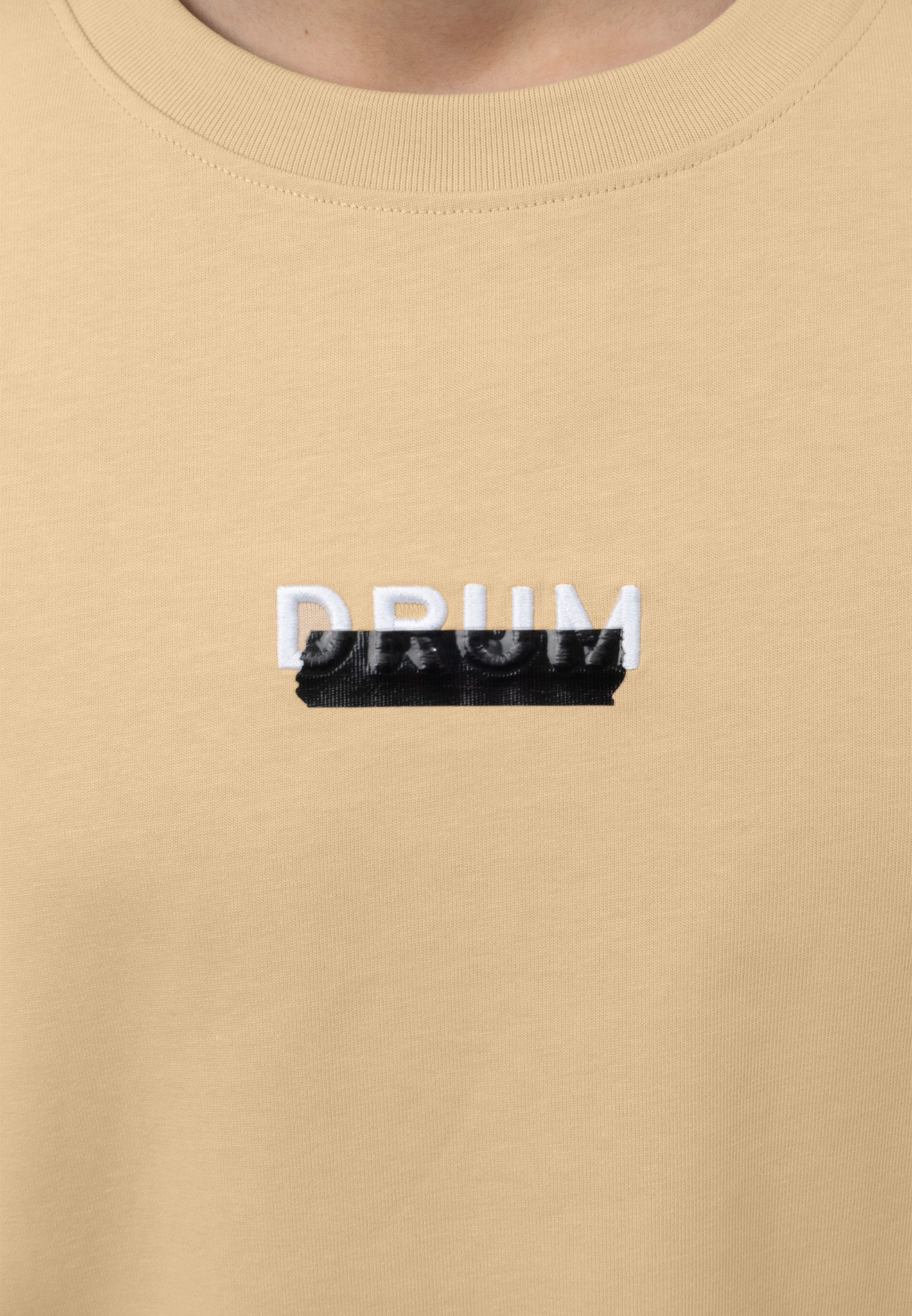 DRUM | ULTRAMAN Silicon Tape Details Oversized Tee- Light Khaki