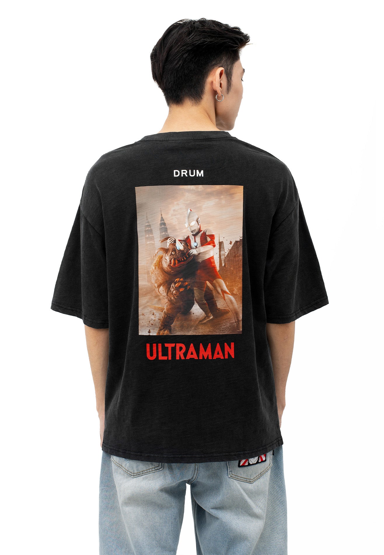 DRUM | ULTRAMAN Photoprint Stoned Washed Oversized Tee- Black