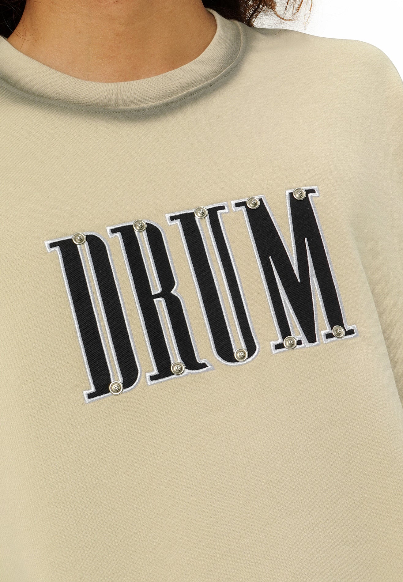 DRUM SELECT Studded Spray Details Oversized Boxy Tee- Light Khaki