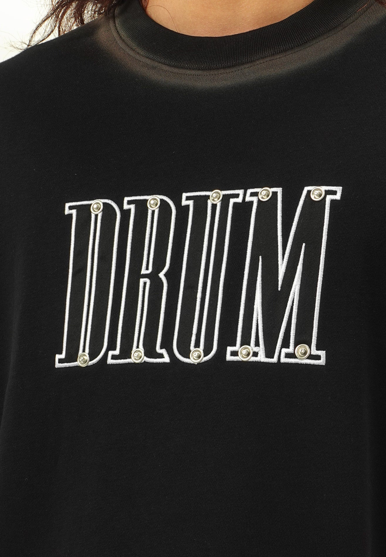 DRUM SELECT Studded Spray Details Oversized Boxy Tee- Black
