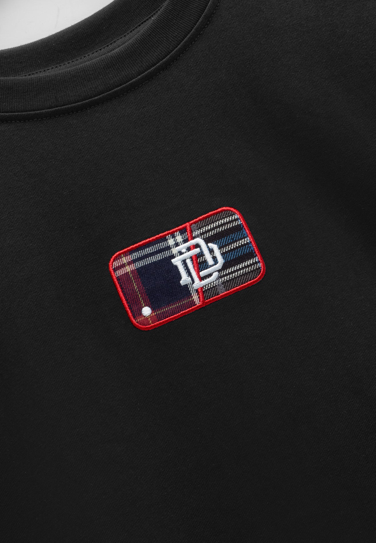 DRUM S. Flannel Applique Oversized Tee- Black
