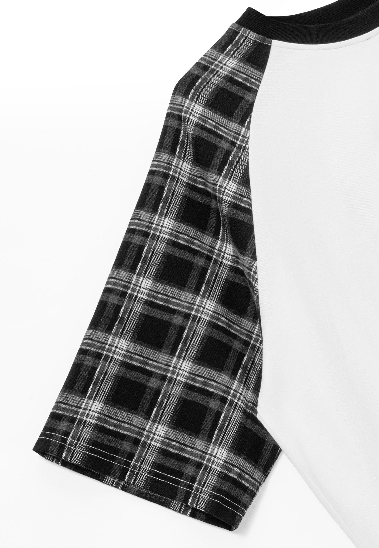 DRUM S. Flannel Printed Raglan Sleeve Oversized Tee- White