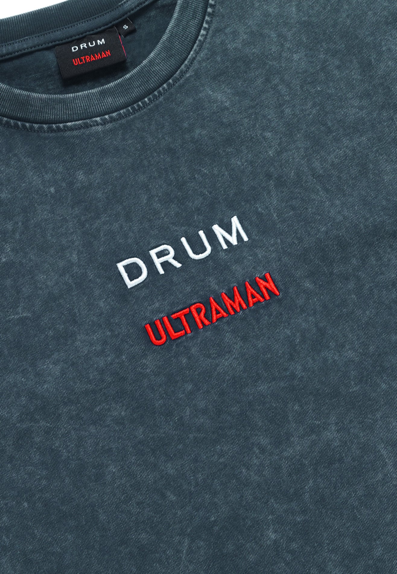 DRUM | ULTRAMAN Women Embroidery Digital Print Crop Top- Dark Blue