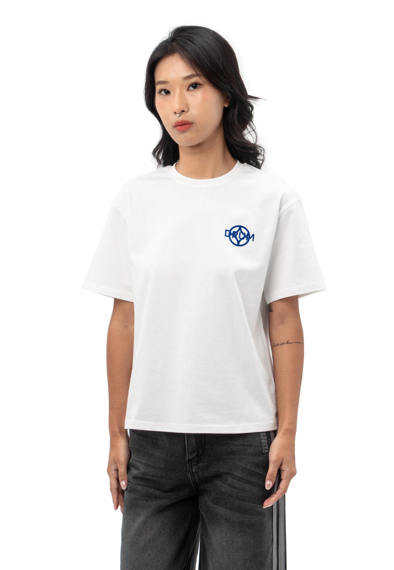 DRUM S. Ladies Flocking Horse Monogram Oversized Tee- White