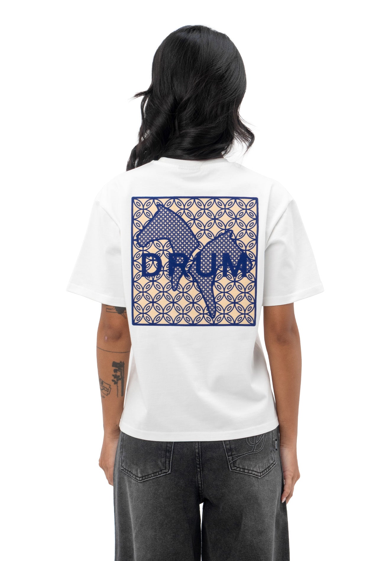 DRUM S. Ladies Flocking Horse Monogram Oversized Tee- White