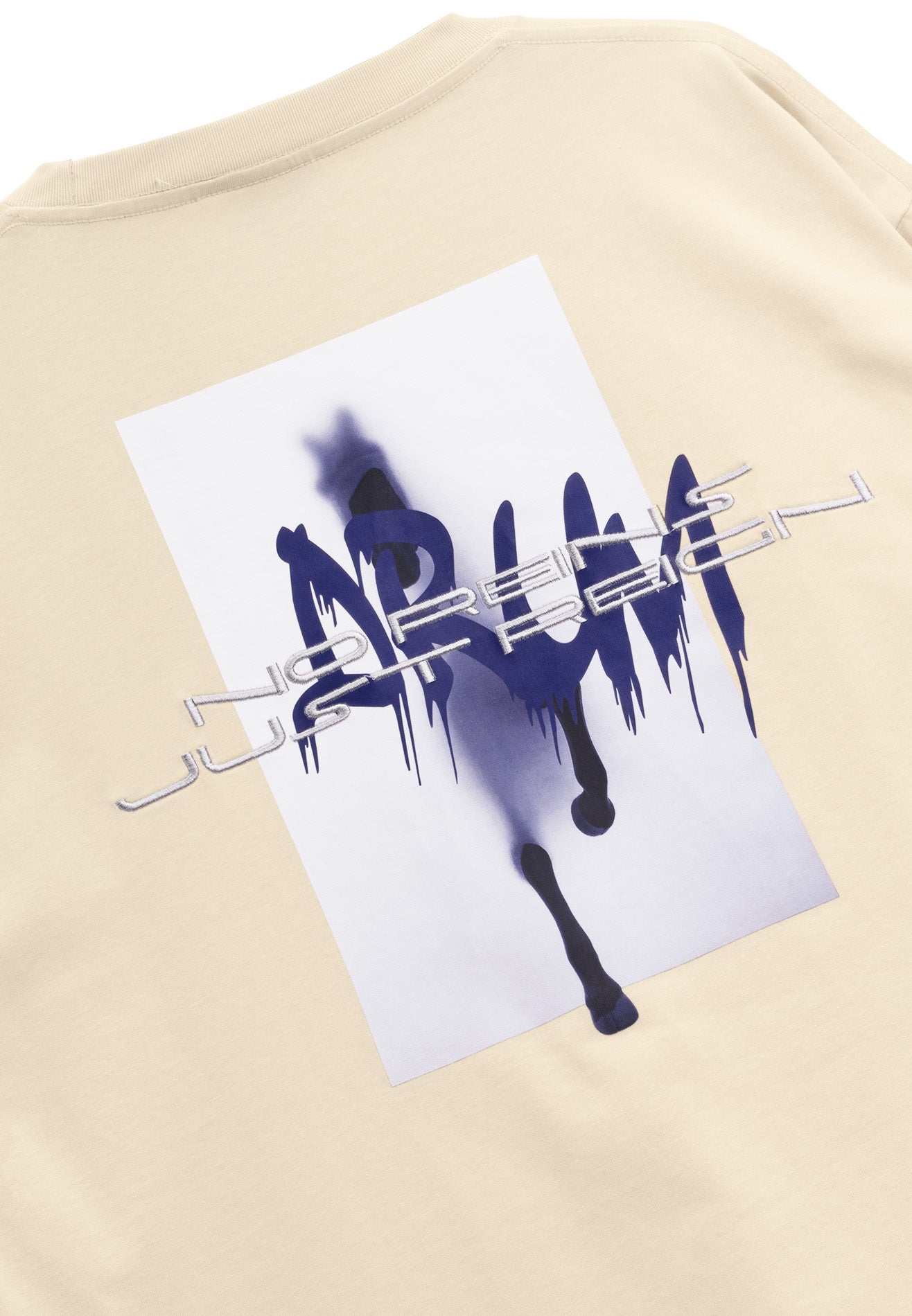 DRUM S. Horse Photo Print Oversized Tee- Light Khaki