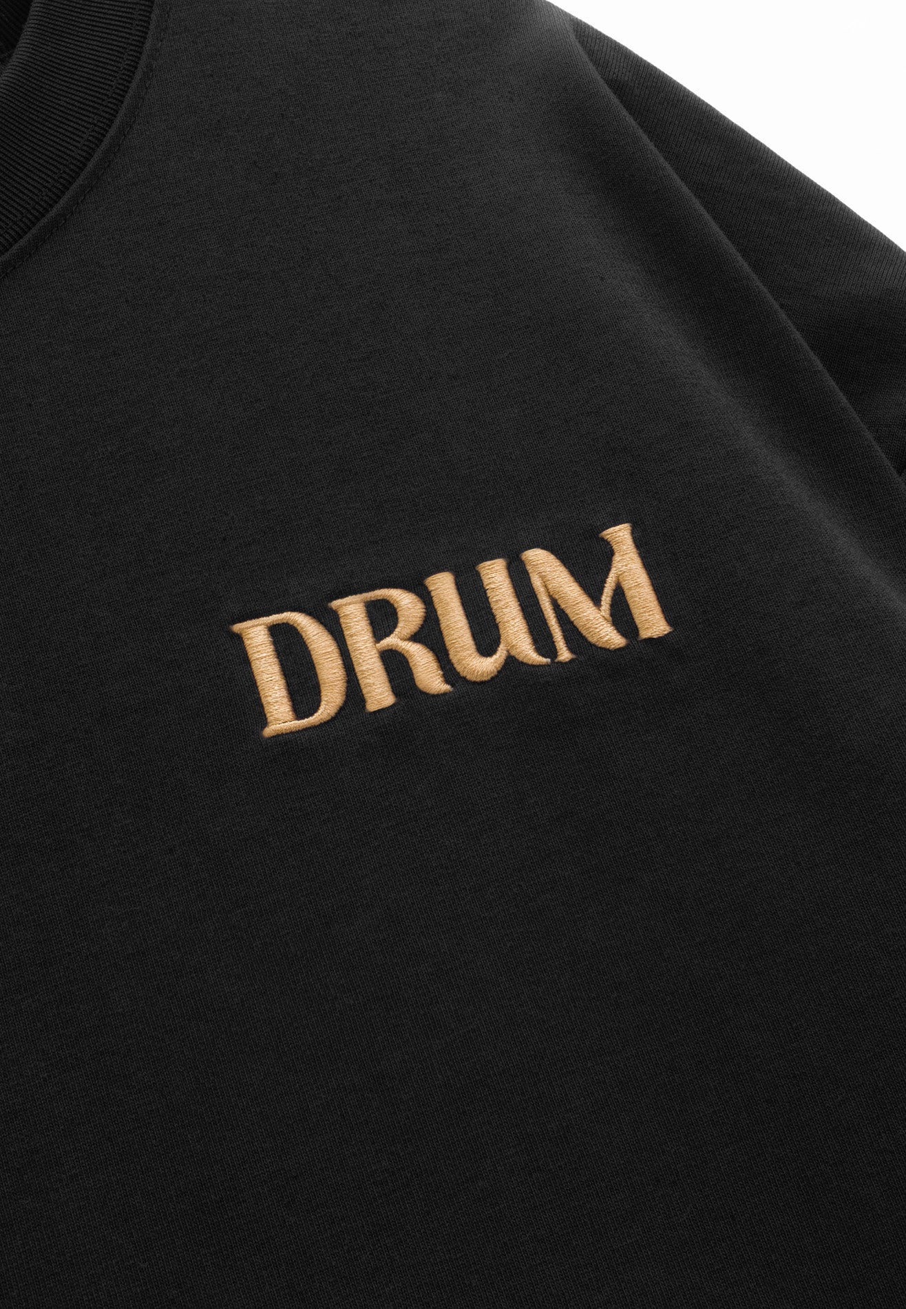 DRUM S. 3D Horse Embroidery Oversized Tee- Black
