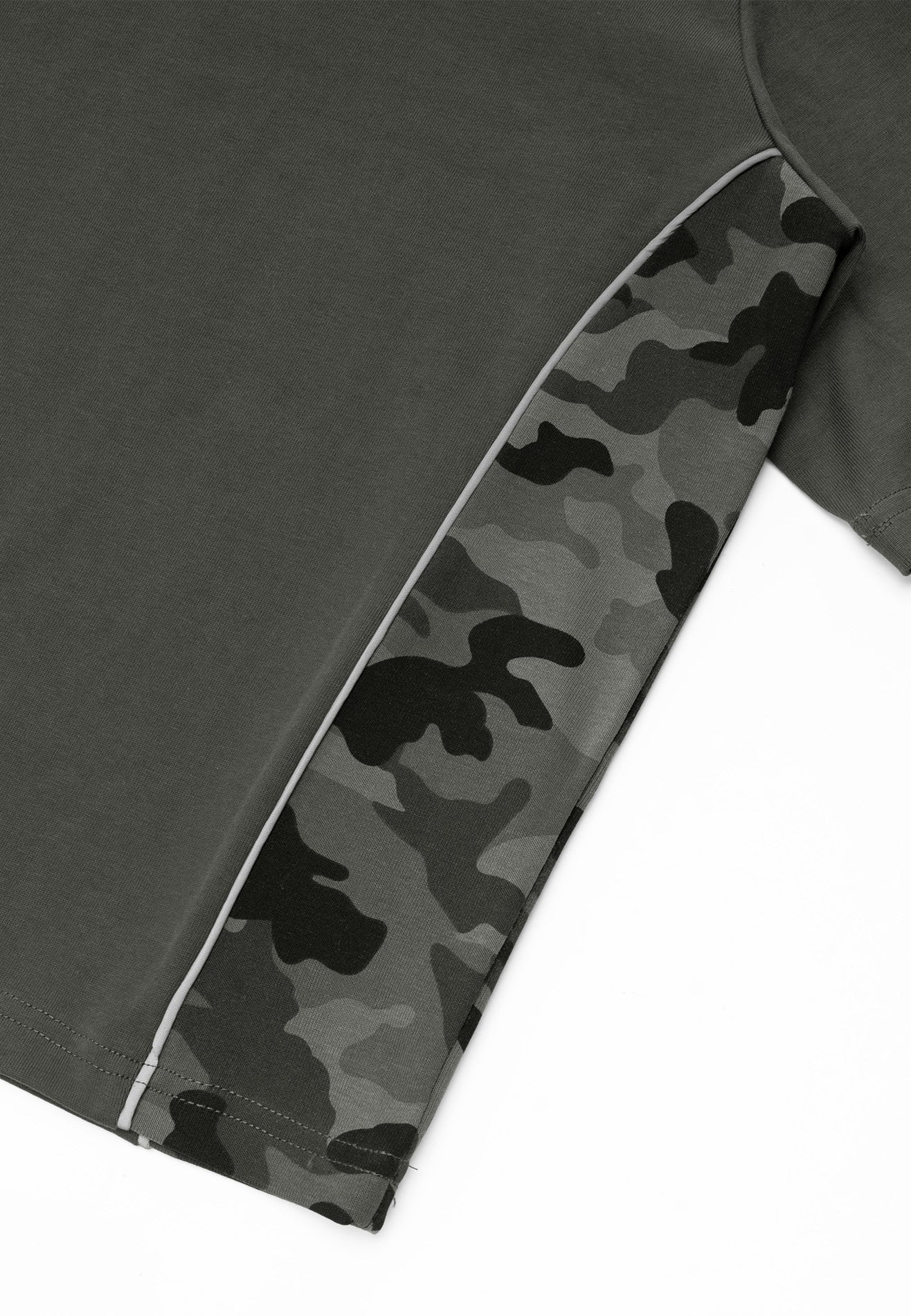 DRUM S. Camouflage Details Oversized Boxy Tee- Dark Grey