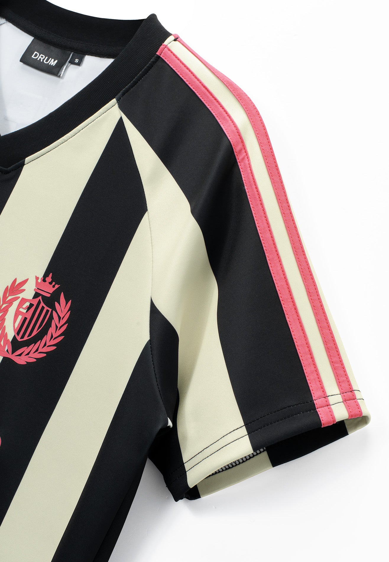 DRUM S. Ladies Digital Print Shoulder Stripe Jersey Top - White
