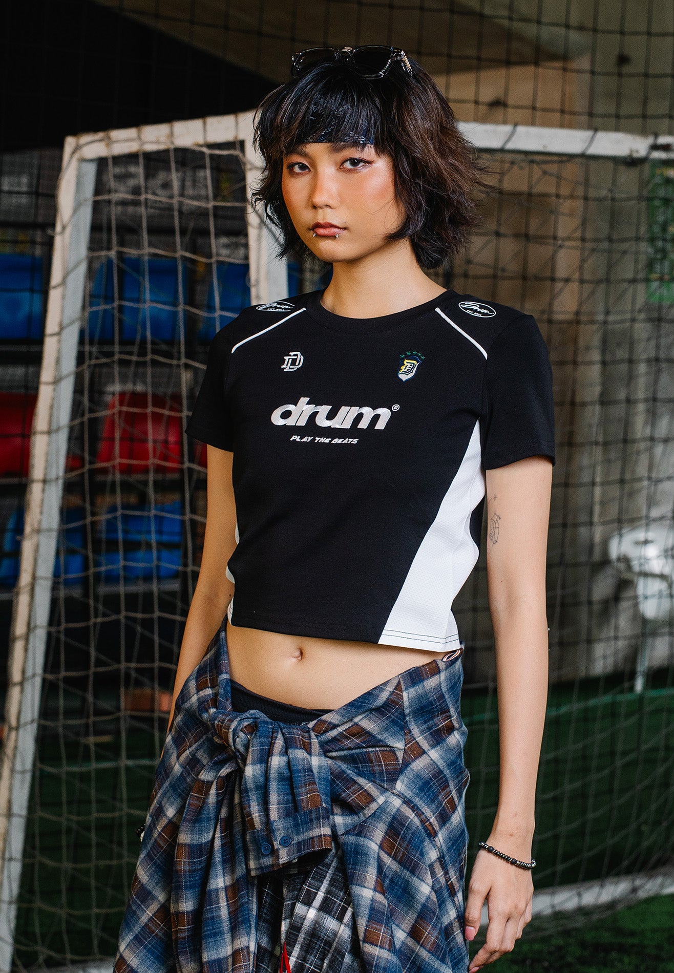 DRUM S. Women Football Collection Cut & Sew Crop Top - Black